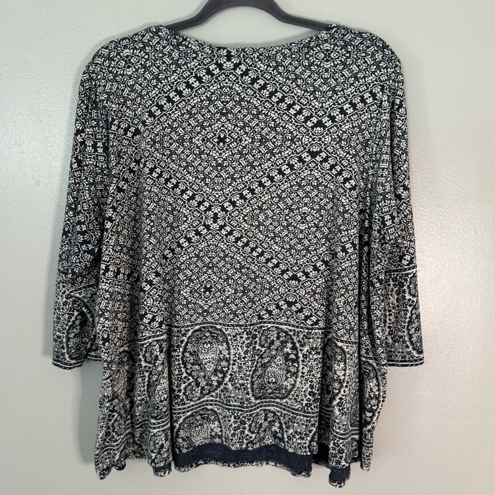 Lucky Brand Patterned Top - Picture 7 of 7